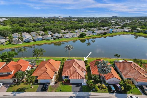 Lake Park, 8955 S Lake Park Cir S, Davie, Florida 33328, image 1