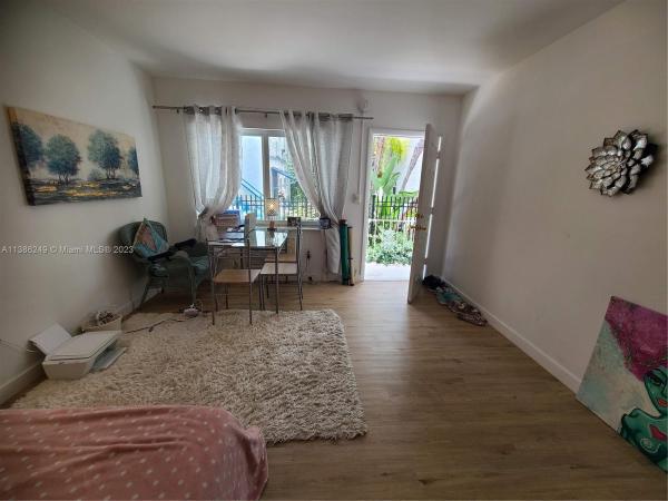 Roosevelt House Ocean Beach, 945 Meridian Ave #6, Miami Beach, Florida 33139, image 1