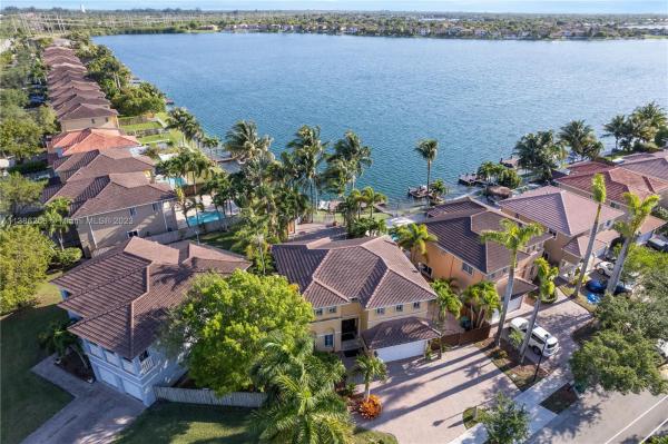 Twin Lake Shores East, 12708 SW 136th Ter, Three Lakes, Florida 33186, image 1