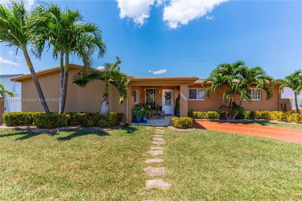 Darlington Manor, 9341 SW 57th Ter, Sunset, Florida 33173, image 1