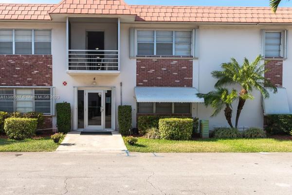 Everett Arms, 3550 NW 8th Ave #408, Pompano Beach, Florida 33064, image 1