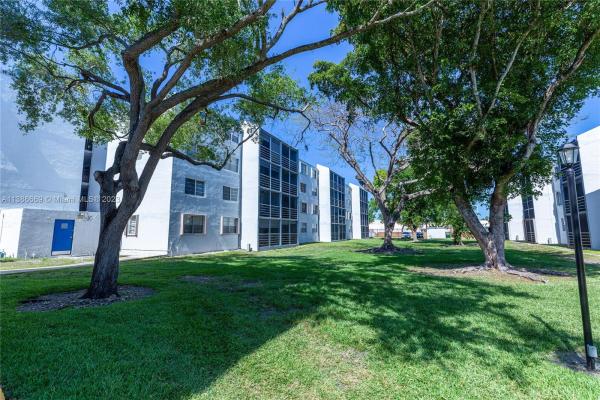 El Conquistador, 14150 SW 84th St #309-I, Kendale Lakes, Florida 33183, image 1