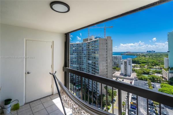 Brickell Bay Club, 2333 Brickell Ave #1914, Miami, Florida 33129, image 1