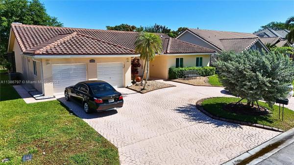 Hidden Hammocks & Oakbrook, Coral Springs, Florida 33067, image 1