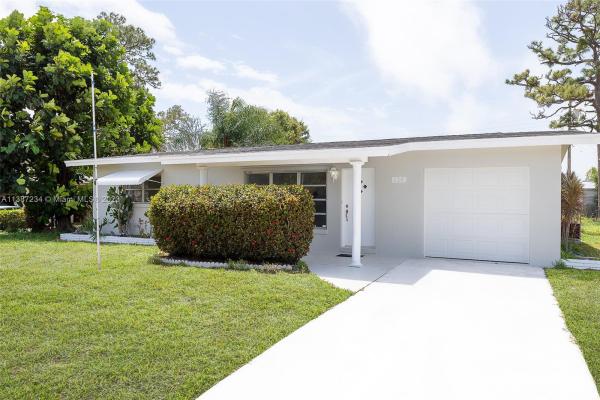River Park, 124 NE Entrada Ave, Port St. Lucie, Florida 34952, image 2