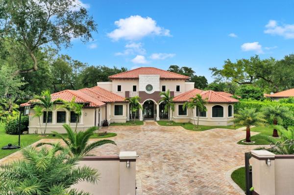 Caneros Forest, 10151 SW 68th St, Sunset, Florida 33173, image 1