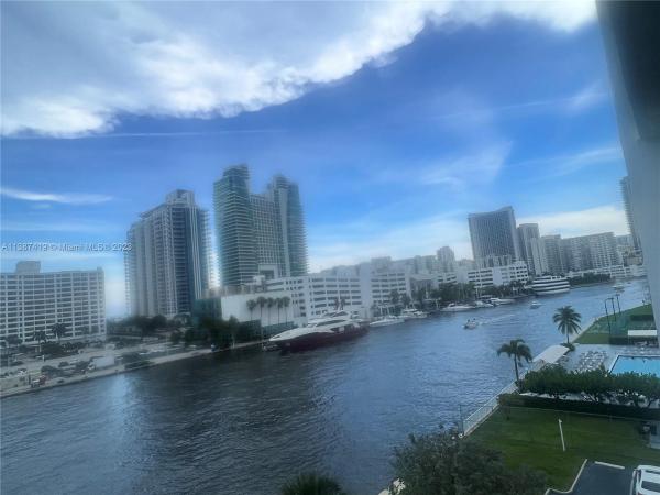 Towers Of Oceanview South, 600 Parkview Dr #621, Hallandale Beach, Florida 33009, image 1