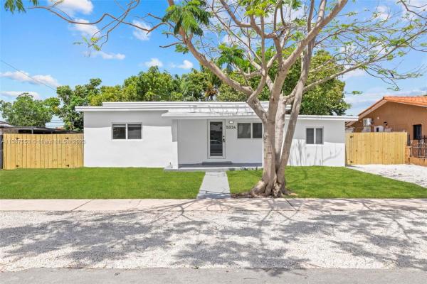 Ingleside Park, 5034 E 9th Ln, Hialeah, Florida 33013, image 1