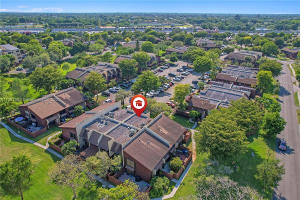 Snapper Village, 6421 SW 116th Ct #C, Kendall, Florida 33173, image 2