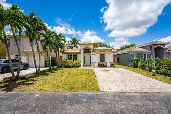 Belmont At The Hammocks, 10564 SW 161st Pl, The Hammocks, Florida 33196, image 1