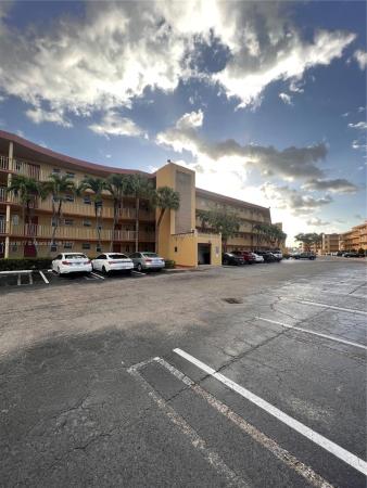 Royal Oaks, 443 NE 195th St #244, Ives Estates, Florida 33179, image 1