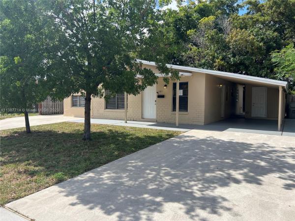 Liberty Park Estates, 581 NW 21st Ct, Pompano Beach, Florida 33060, image 1