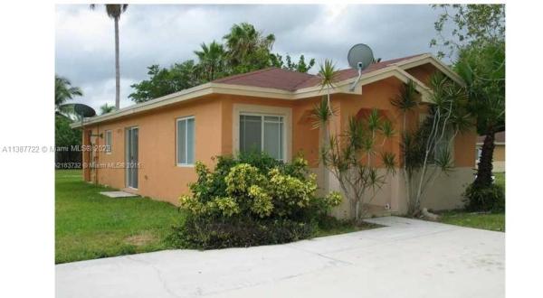 Villas Of Palm Bay, 872 SW 9 Ct #, Florida City, Florida 33034, image 1