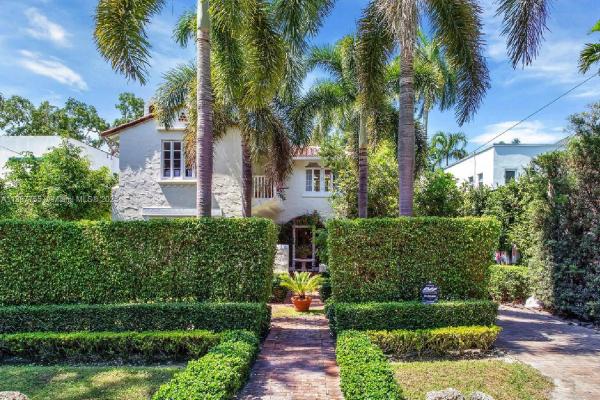 Coconut Grove Park, 3559 Palmetto Ave, Coconut Grove, Florida 33133, image 1