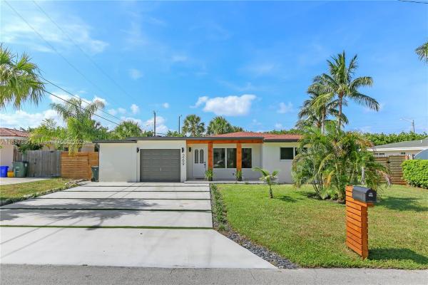 Varsity Heights, 269 NW 12th St, Boca Raton, Florida 33432, image 1
