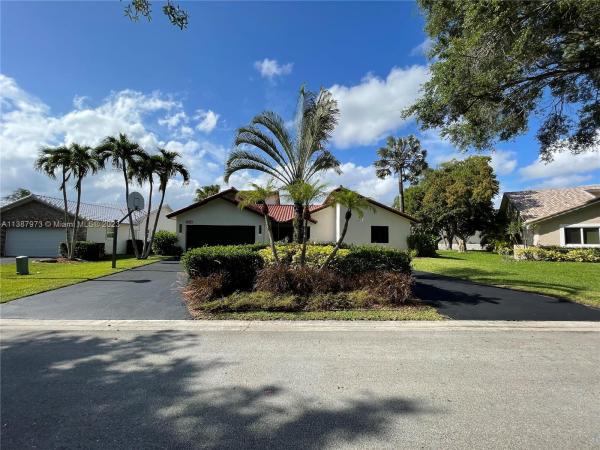 Pine Ridge North, 8813 NW 57th Ct, Coral Springs, Florida 33067, image 1