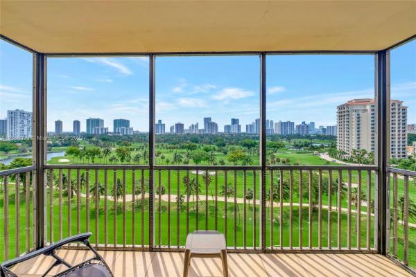Coronado Tower 1, 20335 W Country Club Dr #1108, Aventura, Florida 33180, image 2