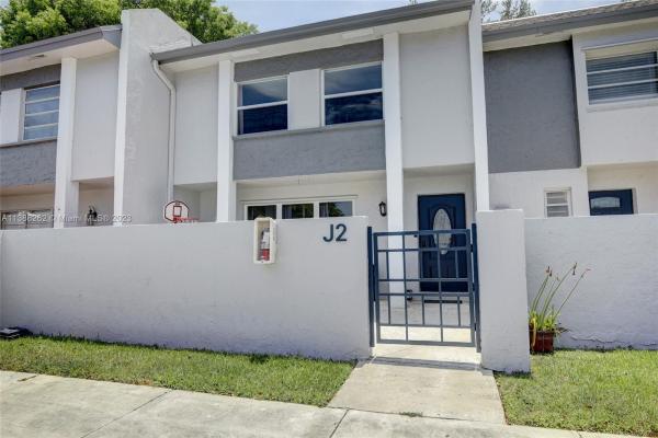 Lakes Village, 14113 SW 66th St #J2, Kendale Lakes, Florida 33183, image 1