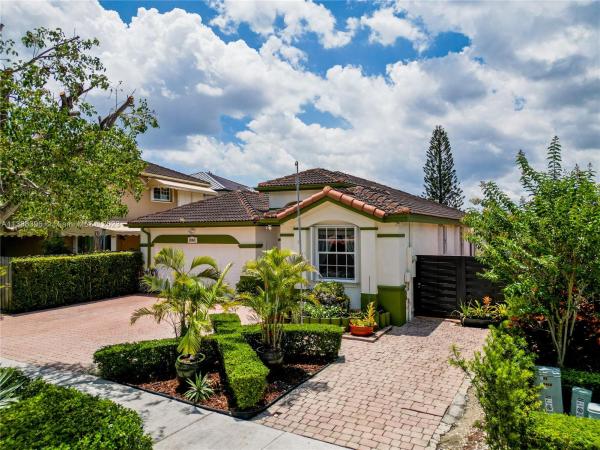 15462 SW 39th St, Unincorporated Dade County, Florida 33185, image 2