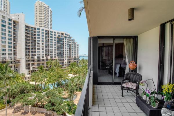 Brickell Key One, 520 Brickell Key Dr #A810, Miami, Florida 33131, image 1
