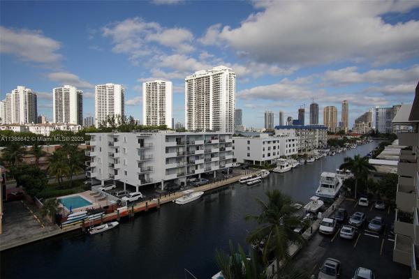 Bayview Point, 3601 NE 170th St #603, North Miami Beach, Florida 33160, image 1