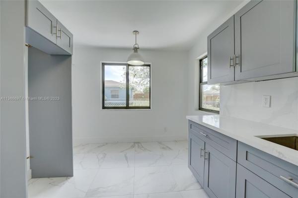 Ocean Park, 303 NW 7th Ct, #1-2, Hallandale Beach, Florida 33009, image 1