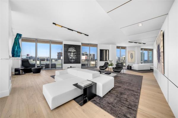 Monaco Yacht Club, 6800 Indian Creek Dr #8D, Miami Beach, Florida 33141, image 1