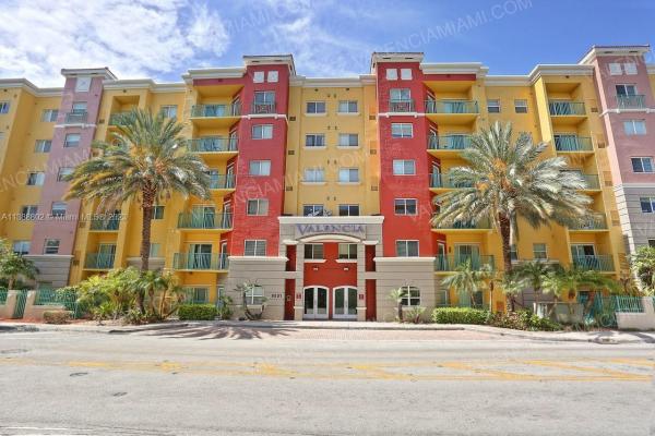 Valencia, 6001 SW 70th St #451, South Miami, Florida 33143, image 1