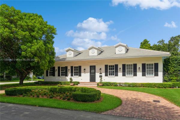 5449 SW 86th St, Unincorporated Dade County, Florida 33143, image 2