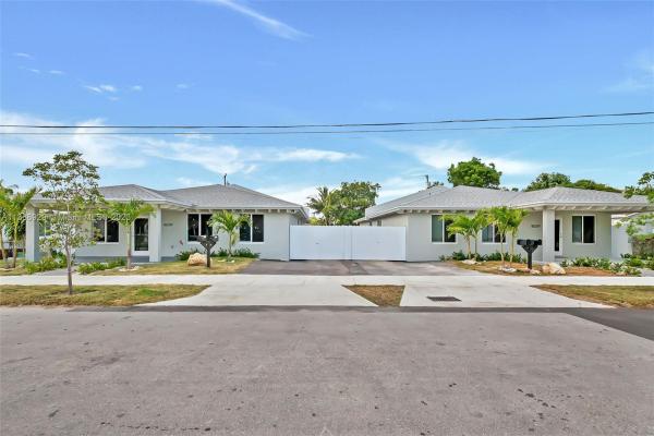 Dixie Heights Gardens, 10239 SW 173 St #, West Perrine, Florida 33157, image 1