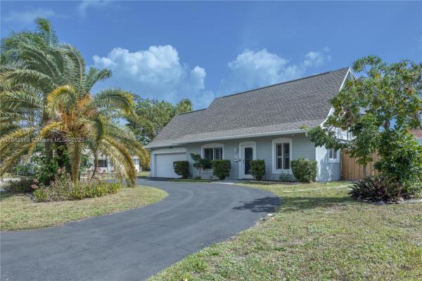 Caliban Ridge, 1690 NE 25th Ave, Pompano Beach, Florida 33062, image 1