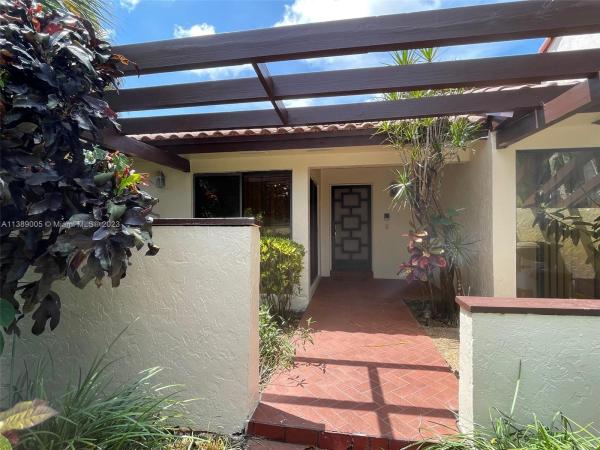 Tiburon 1, 6848 N Tiburon Dr, Boca Raton, Florida 33433, image 1
