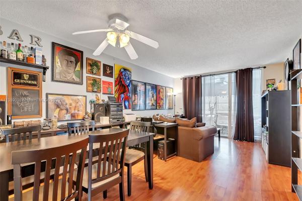 Lagoon Place, 9235 Lagoon Pl #112, Davie, Florida 33324, image 1