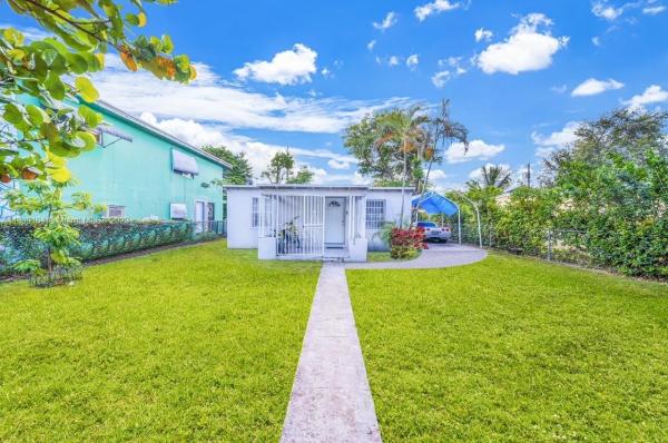 Magnolia Gardens, 2096 Rutland St, Opa-Locka, Florida 33054, image 2