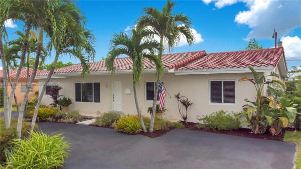 Westbrooke Gardens, 2133 SW 99th Ave, University Park, Florida 33165, image 1