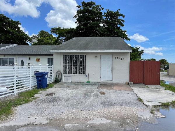 Kings Gardens, 19036 NW 46th Ave, Miami Gardens, Florida 33055, image 2