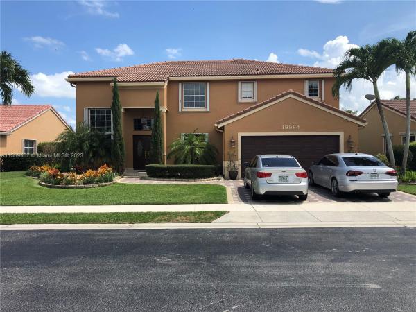 Alhambra, 19964 SW 3rd Pl, Pembroke Pines, Florida 33029, image 1