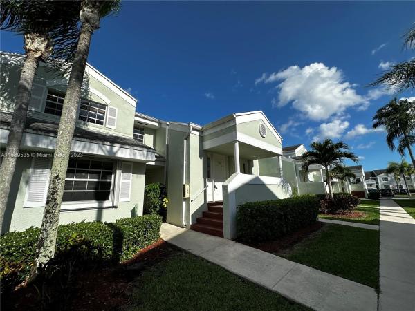 Centergate, 2528 SE 20th Pl #201-C, Homestead, Florida 33035, image 2