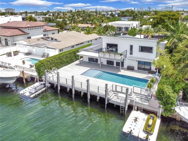 Sans Souci Estates, 2052 NE 121st Rd, North Miami, Florida 33181, image 2