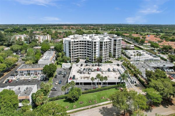 Towers Of Kendale Lakes, 13953 SW Kendale Lakes Cir #104B, Kendale Lakes, Florida 33183, image 1