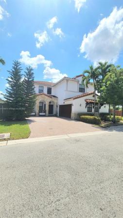 Fontainebleau West North, 941 NW 97th Ct, Fountainebleau, Florida 33172, image 1