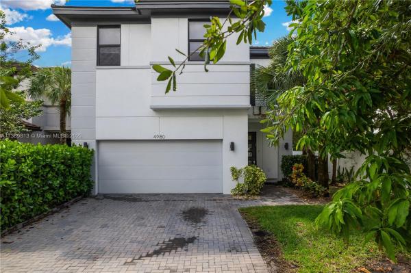 Whispering Oaks, 4980 Whispering Way, Dania Beach, Florida 33312, image 1