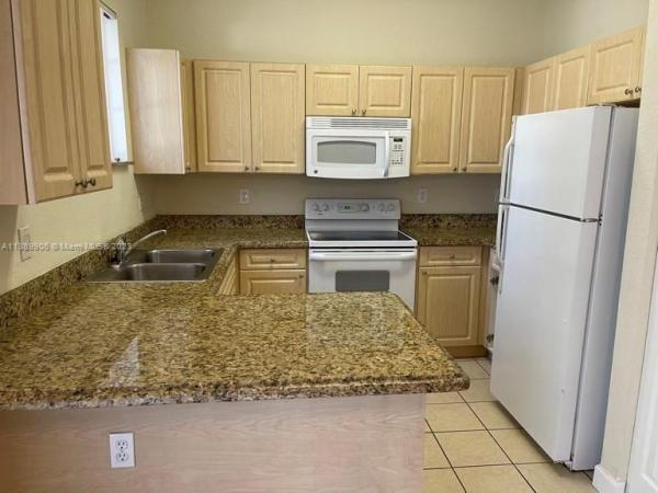 Caribbean Isles Villas, 374 NE 26th Ave #204, Homestead, Florida 33033, image 2