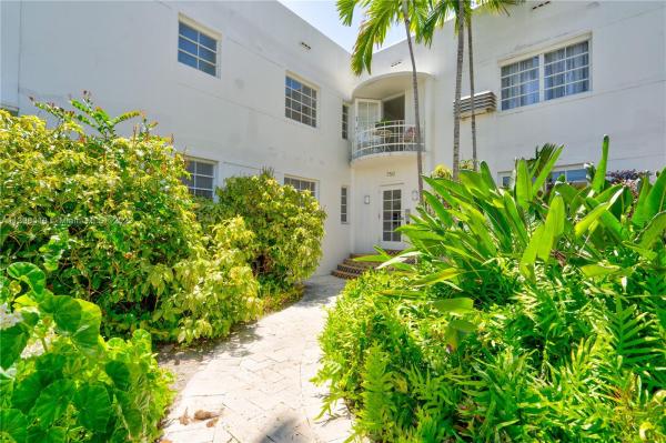 Espanola Court, 750 Espanola Way #8 #8, Miami Beach, Florida 33139, image 2