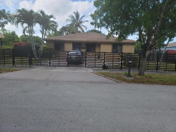 13231 SW 266th Ter, Princeton, Florida 33032, image 2