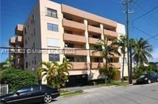 Bay Plaza, 7125 Bay Dr #204, Miami Beach, Florida 33141, image 1
