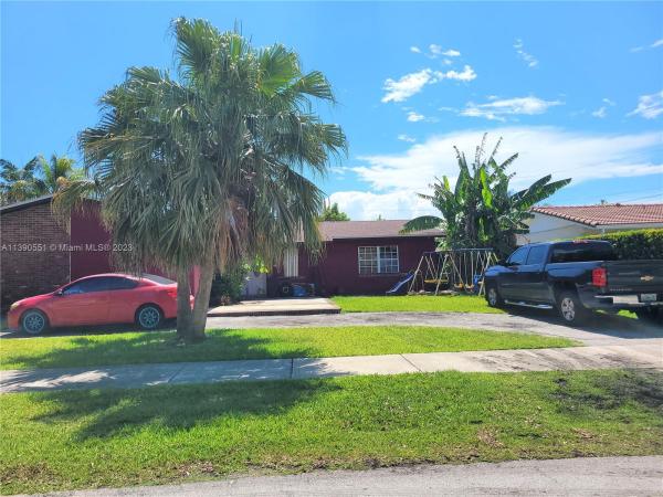Bel Aire, 19023 SW 96th Ave, Cutler Bay, Florida 33157, image 2