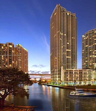 Mint At Riverfront, 92 SW 3rd St #5208, Miami, Florida 33130, image 2