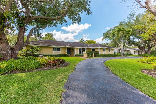 Alan Grove Estates, 14902 SW 74th Pl, Palmetto Bay, Florida 33158, image 1