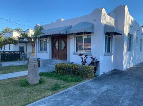 Grapeland, 2976 SW 16th St, Miami, Florida 33145, image 1